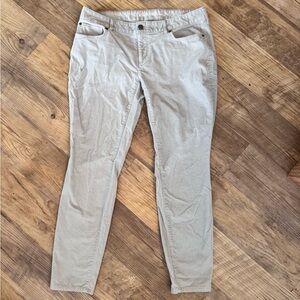eddie bauer slightly curvy skinny light grey corduroy pants size 14